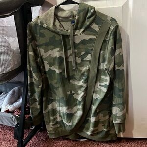 Old navy maternity hoodie